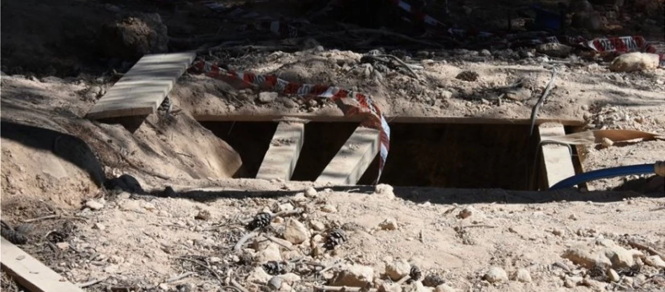 Τραγωδία στη Βαρυμπόμπη: Οι τρεις άνδρες αναζητούσαν θησαυρό σε αρχαία σήραγγα (φώτο)